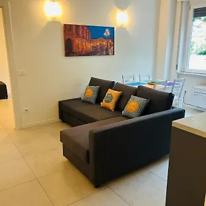 Rondo Apartment